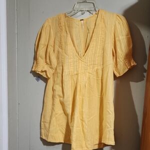 Free People Mustard Textured Top Used Good Conditions
